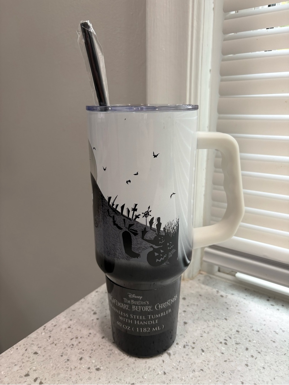NEW Disney The Nightmare Before Christmas Black/White Travel Tumbler with Handle